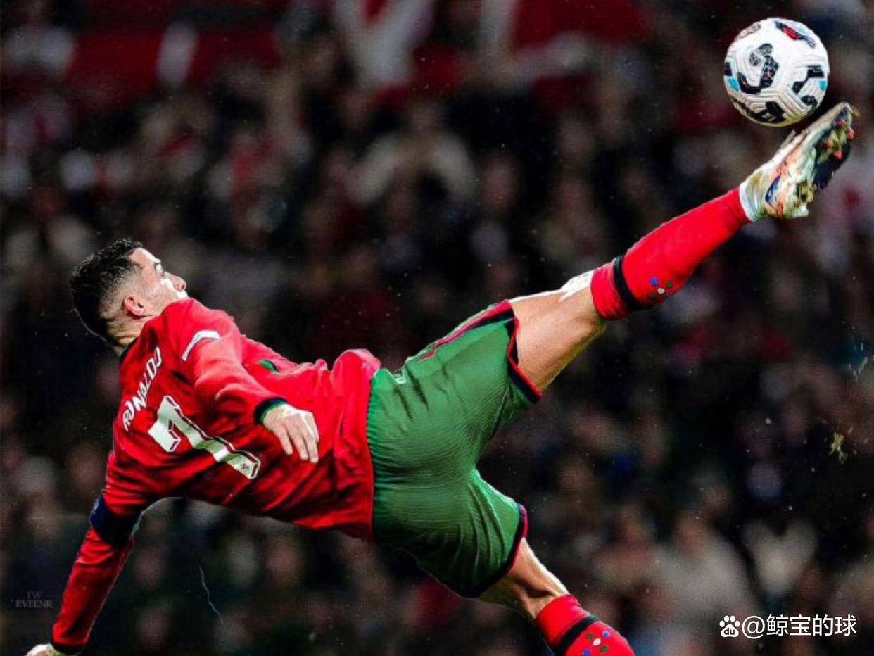 C罗刷新世界纪录，浓眉教练激动落泪！(c罗刷新世界纪录,浓眉教练激动落泪是哪一集)