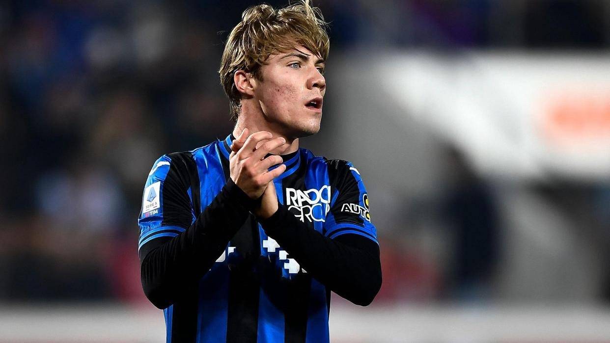 关于出色发挥引发热议!,哈兰德在曼联比赛中出色发挥观众掌声雷动的信息 关于出色发挥引发热议!,哈兰德在曼联比赛中出色发挥观众掌声雷动的信息