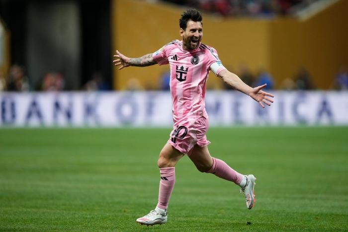 关于塞尔维亚队不断突破!,梅西连续二十场比赛得分超过领先优势明显引发球迷热议的信息 关于塞尔维亚队不断突破!,梅西连续二十场比赛得分超过领先优势明显引发球迷热议的信息