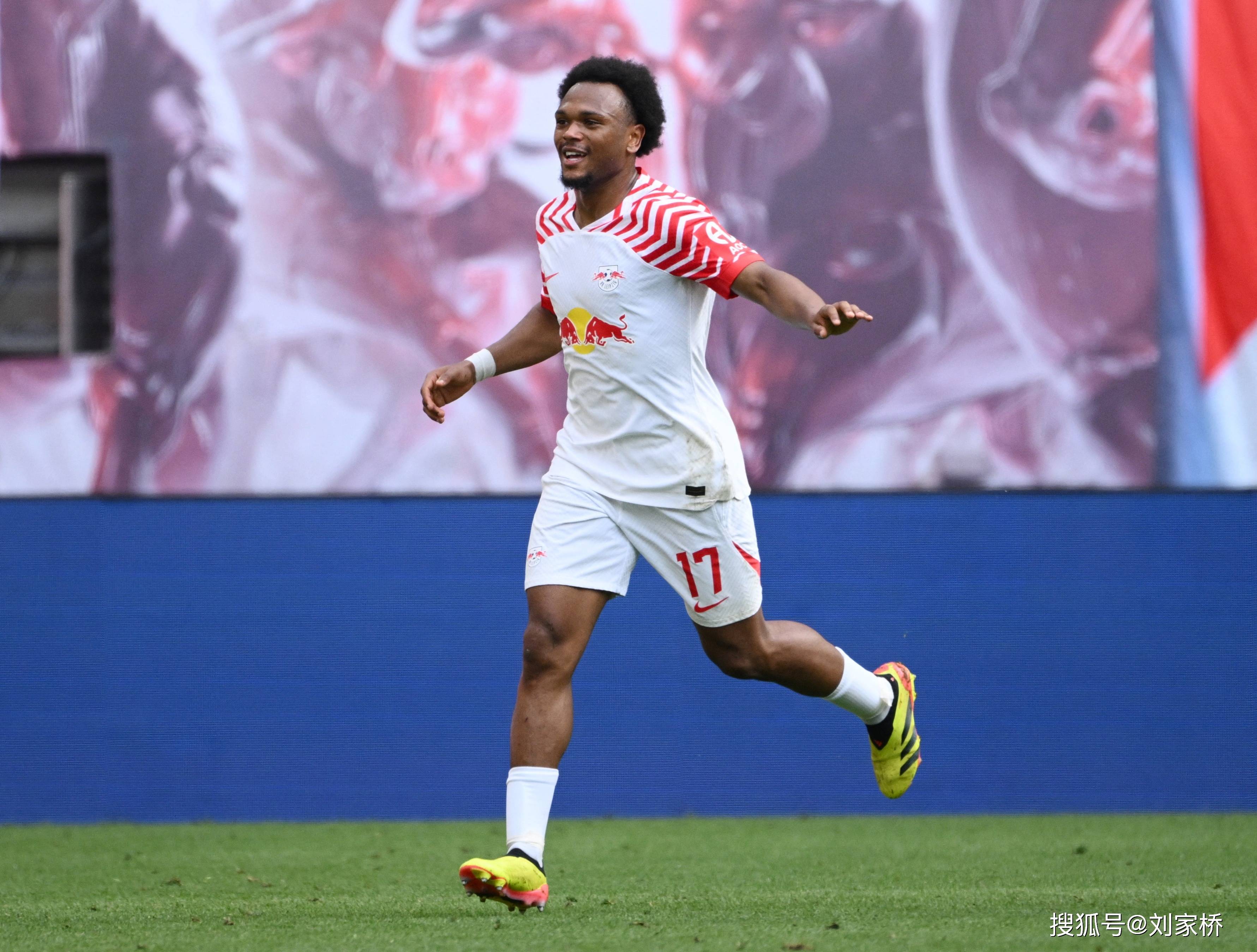 包含欧冠今晨走向成谜，莱比锡扳平良机，压力陡增，资深球员宣示担当的词条